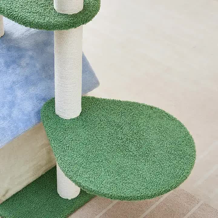 Cozy Hideaway & Scratching Post