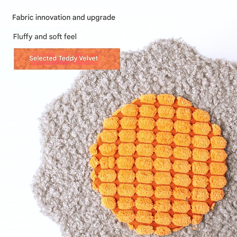 Cat Scratching Post - Flower Design